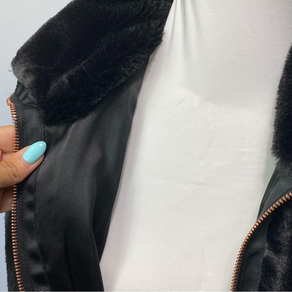 NWOT-Black Silky Faux Fur with Rose Gold Oversized Jacket S - Picture 6 of 12